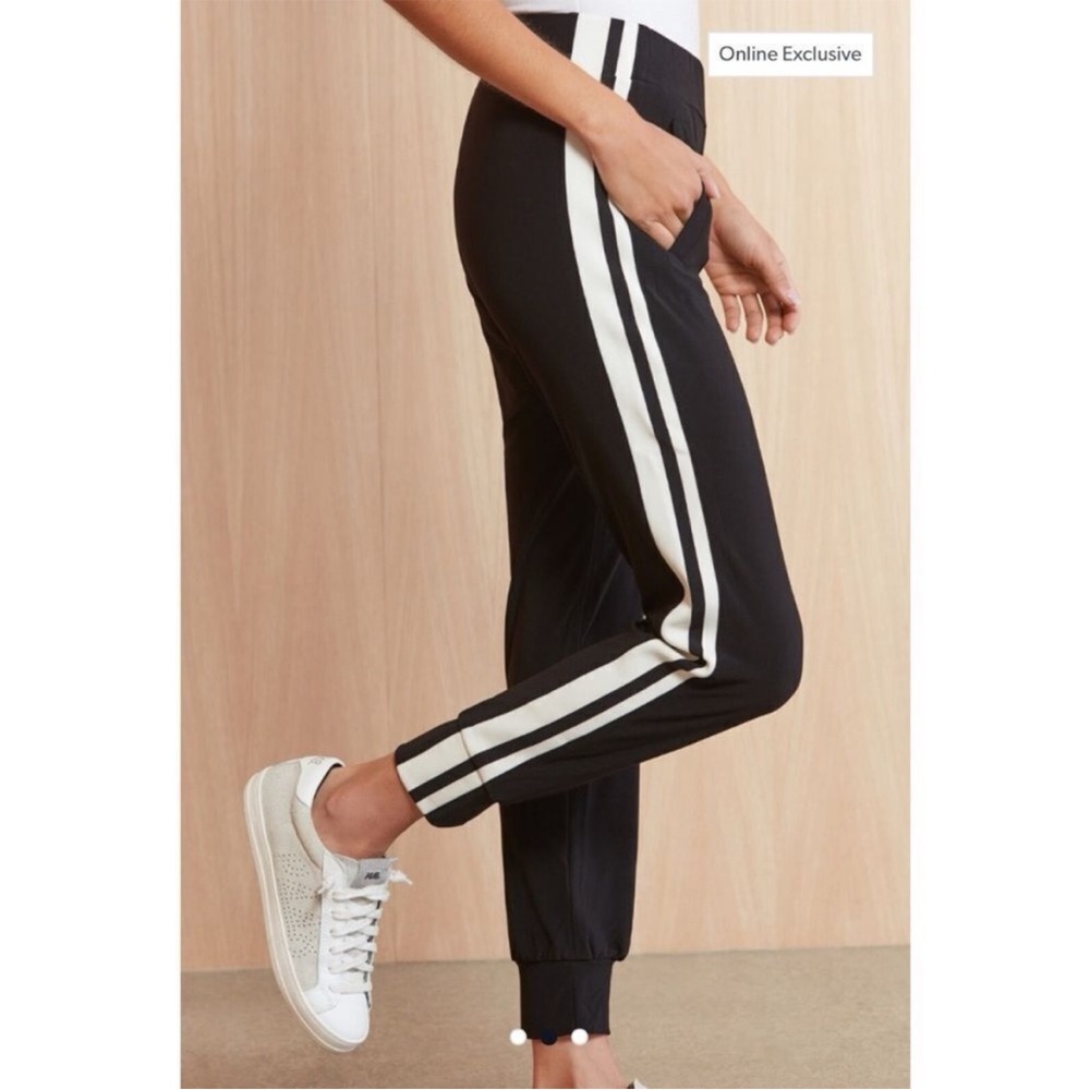 NEW Norma Kamali Black and White Joggers Size XS Never Worn